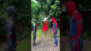 Superman was hypnotized by a monster and lost consciousness #shorts