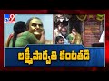 Lakshmi Parvathi emotional inaugurating NTR statue in Kavali