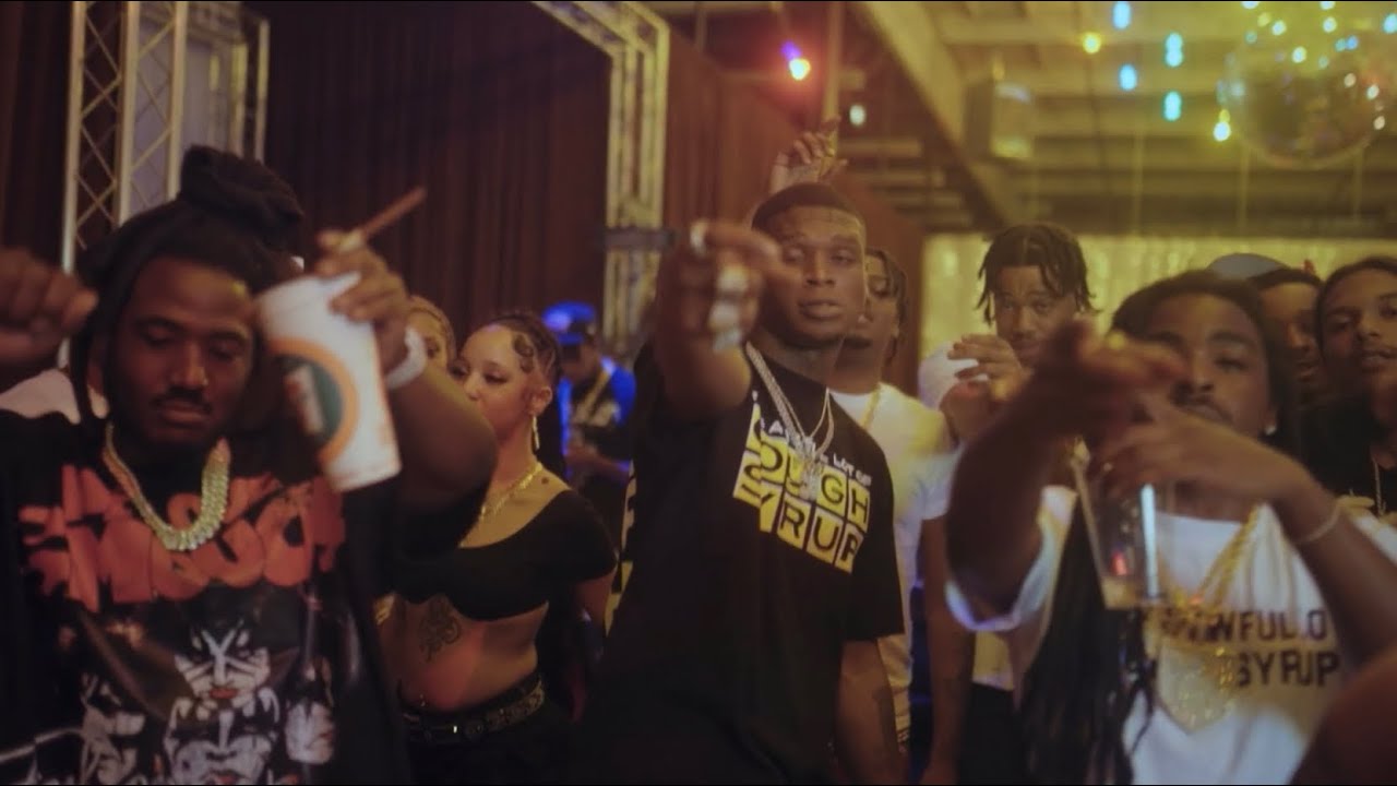 Watch HoodTrophy Bino x E Mozzy - Block Party (Official Music Video) on YouTube Watch HoodTrophy Bino x E Mozzy - Block Party (Official Music Video) on YouTube
