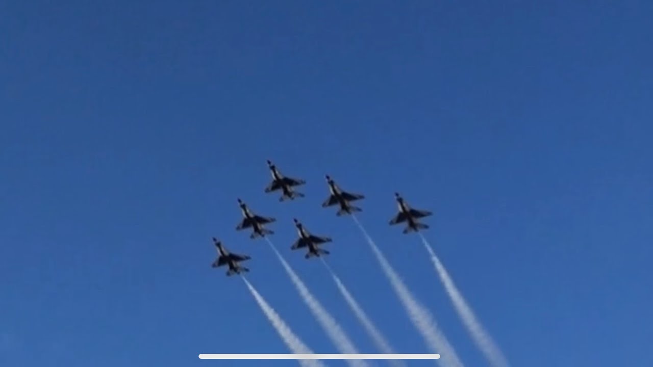 6 Thunderbird Flyover At 2014 MLB All-Star Game At Target Field In ...
