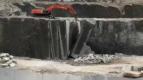FAFSTONE Granite Block extraction
