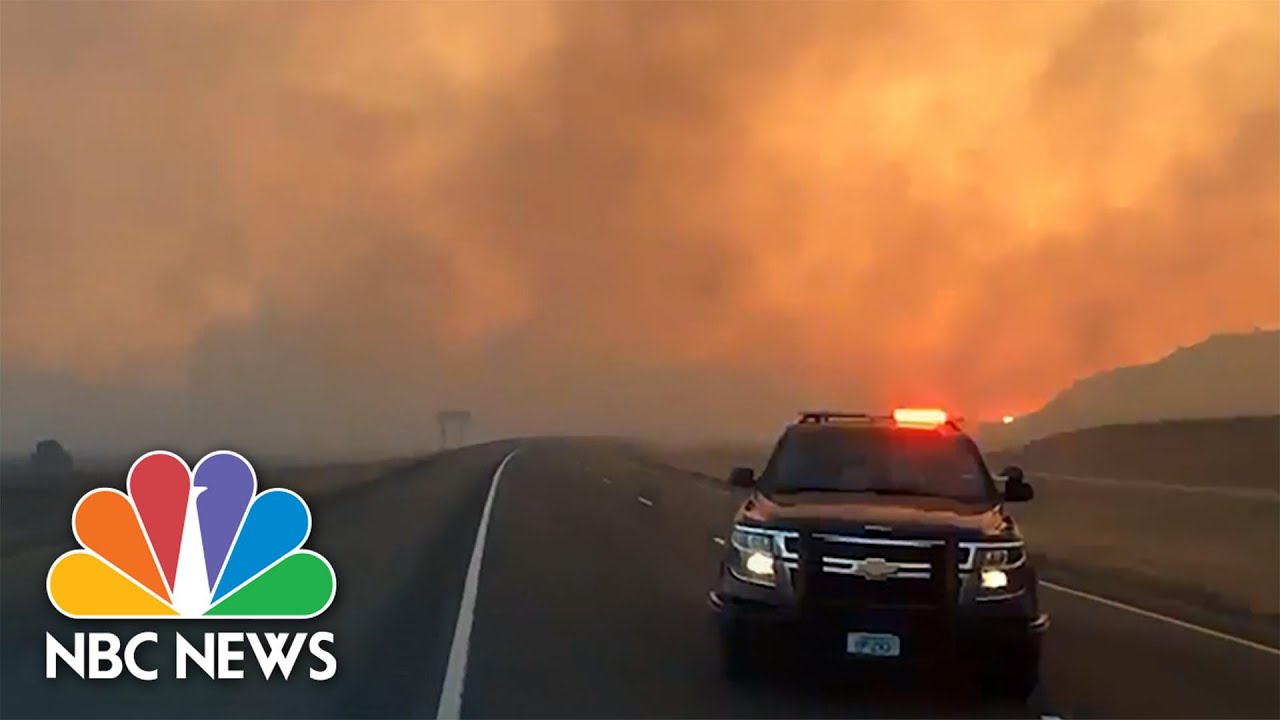 Videos Show Smoke Rising From North Dakota Wildfire | NBC News NOW