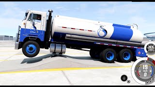 BeamNG Drive 0.32 - Cabover Tanker Truck Suspension Testing