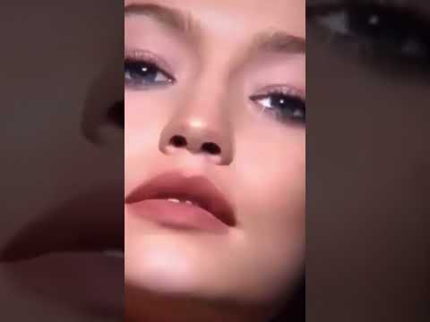 Gigi hadid ramp walk