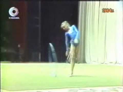 Elizabeth Koleva Hoop 1984