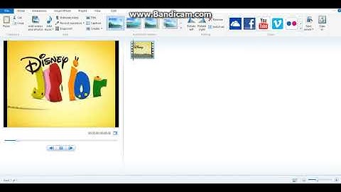 How to Make Pow Sho on Windows Live Movie Maker