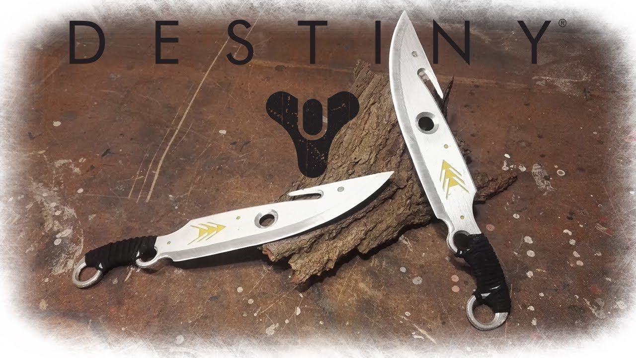 ⁣Casting 2 Knifes From Destiny (Hunter Knife)