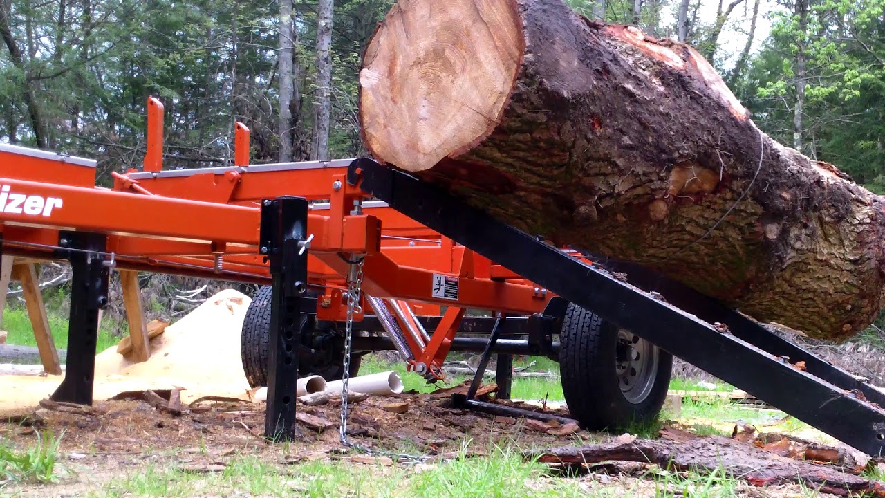 Using the Manual Winch on the Woodmizer LT40 - YouTube