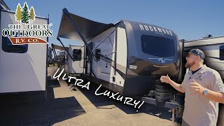 UltraLuxury Travel Trailer for Couples!  Rockwood Signature 8337RL [Best RVs 2023]