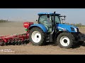 Трактор New Holland T6.165 и борона AGRO MASZ BM75