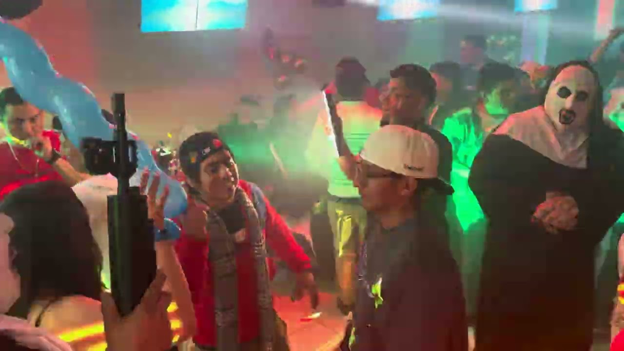 ASI SE DISFRUTO LA HORA LOCA CON EL SONIDO SKY LOS 4 VANDERAS  🇪🇨🇲🇽🇨🇴🇬🇹 2025