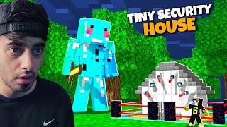 Noob Vs Pro - Tiny Security House Breach Battle  [Minecraft]