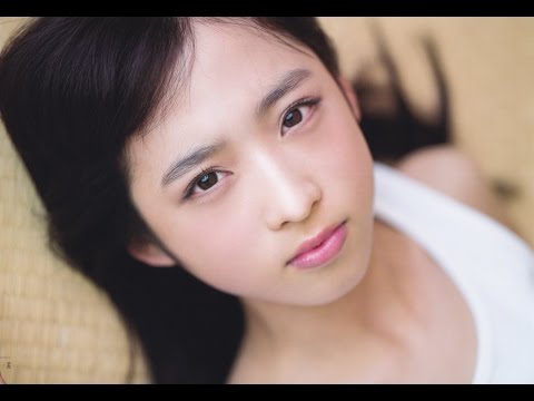 小栗有以 普段着が似合うのは当然!コスプレだって着こなす!