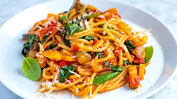 Easy Veggie Spaghetti - With lots of fresh veggies!