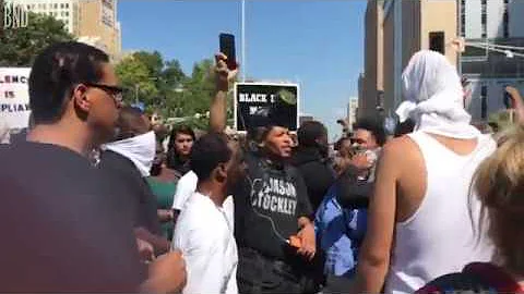 St. Louis Protestors sing together after not-guilt...