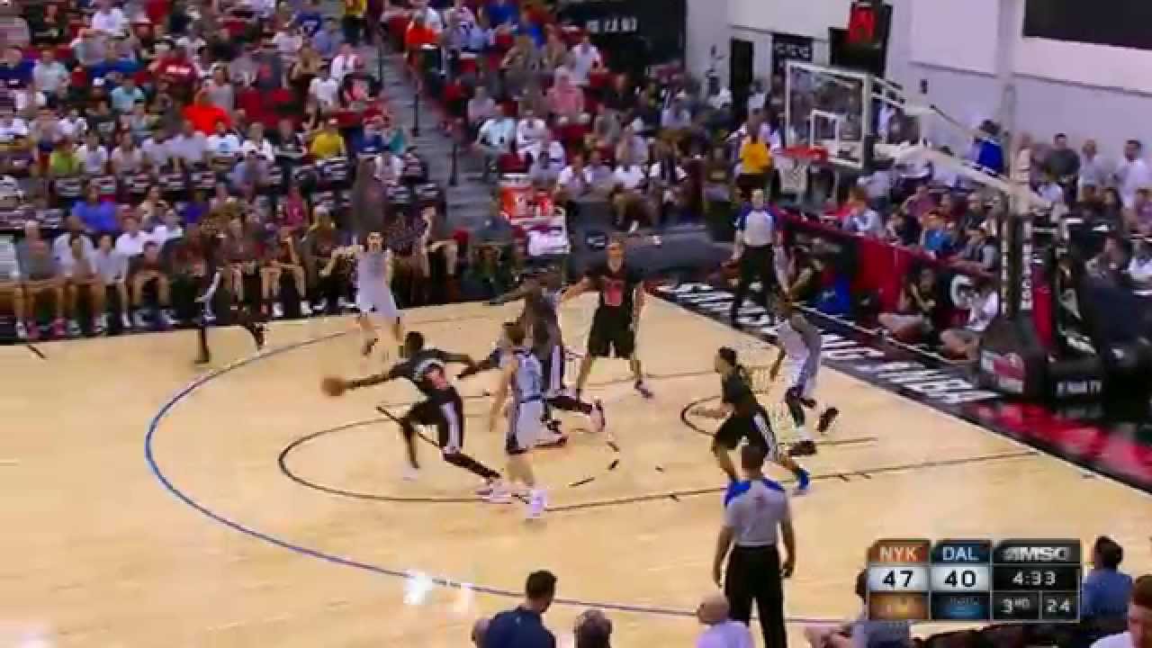 Cleanthony Early Drops the Hammer on Ivan Johnson!