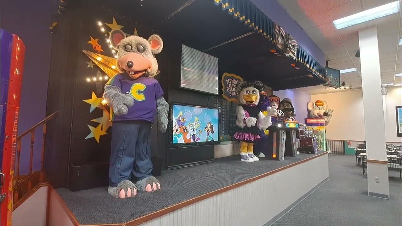 Chuck E Cheese Pumpkins In My Pocket Chuck E Cheese Pumpkins In My Pockets Toronto ON October 8 2023