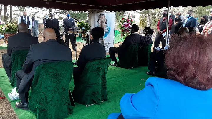 Graveside services for Mrs. Ruby Roberson