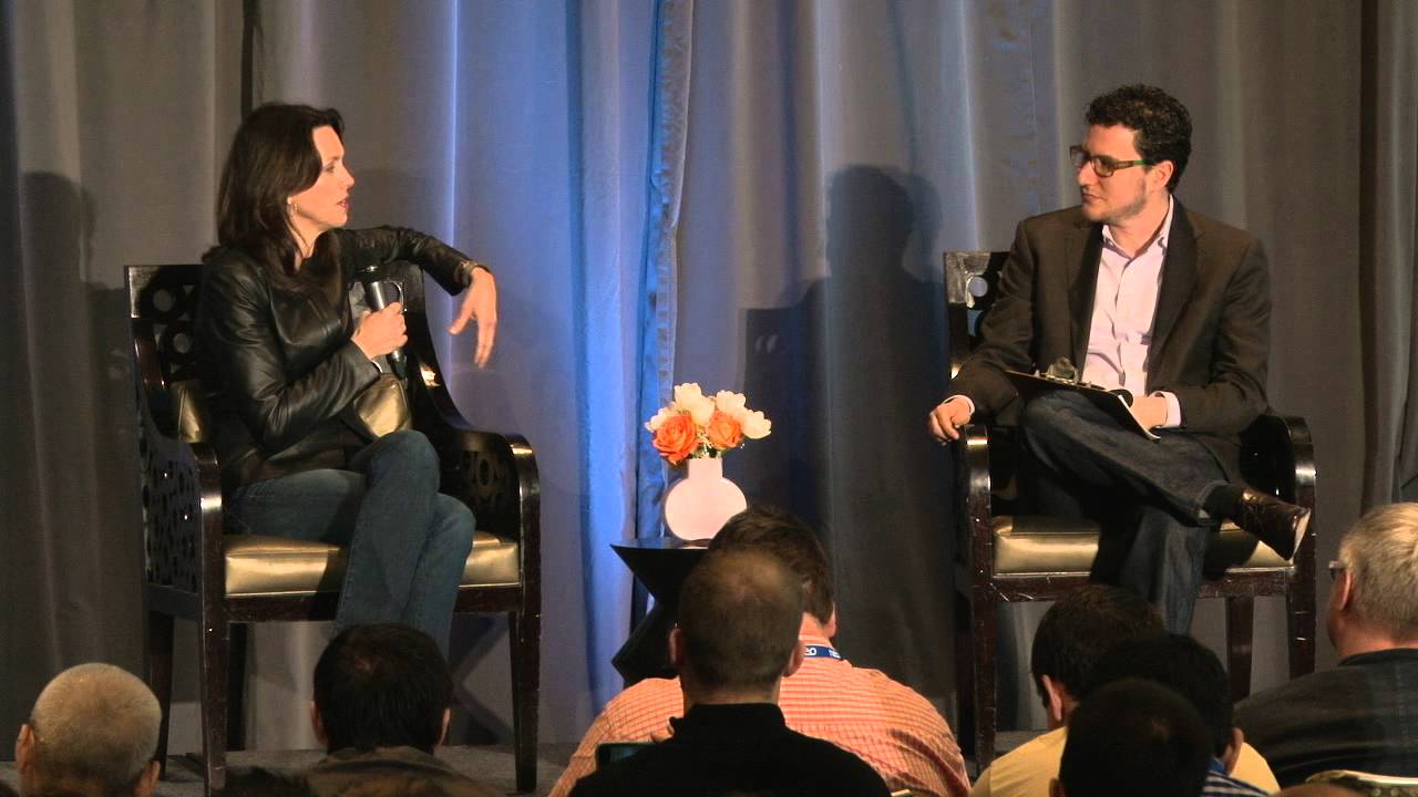 Beth Comstock in conversation with Eric Ries - Lean Startup Conference 2012 HD