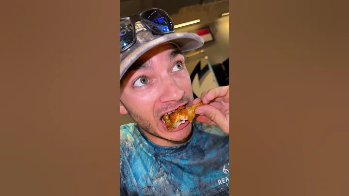 Conquering Buffalo Wild Wings' Hottest Challenge! 🥵🔥 #foodie #foodreviewer #fyp