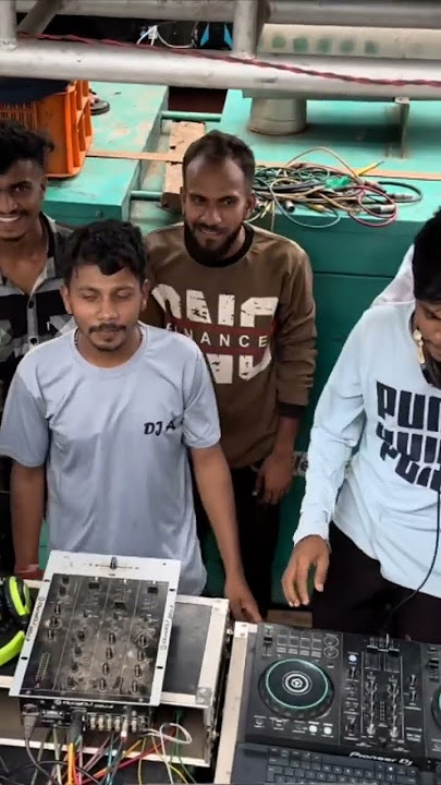 DJ AV KAPRADA KING NANAPONDHA AADIVASI DIVAS ROAD SHOW OP BY DJ MUNNA ARNAI#djboydevendr #djAVKHUTLI