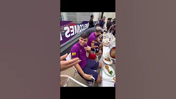بيدري ياختي ما يحب هاي الحركات ارتاحي برشلونة كوريا Korean Girl Pedri Barcelona 