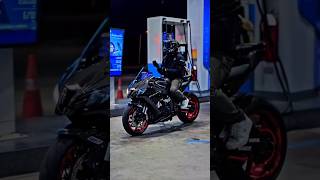Kawasaki ZX 10R - A moto que humilha qualquer esportivo