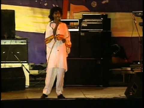 Garnett Silk "Its Growing" Live 1992