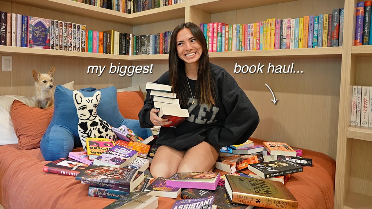 HUGE BOOK HAUL (because I need 500 more books to be a library) thumbnail