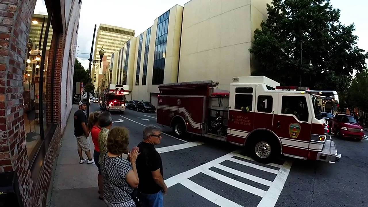 Asheville Fire Department Pushing Through Downtown YouTube