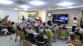 Civilized culture - Singing 情花開 (260812 MVI 2140)