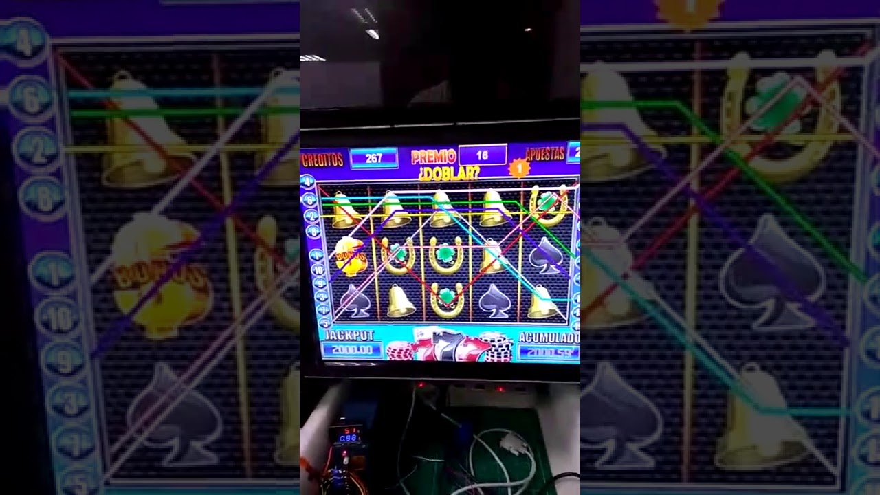 frank casino pelit Lucky 777 game board