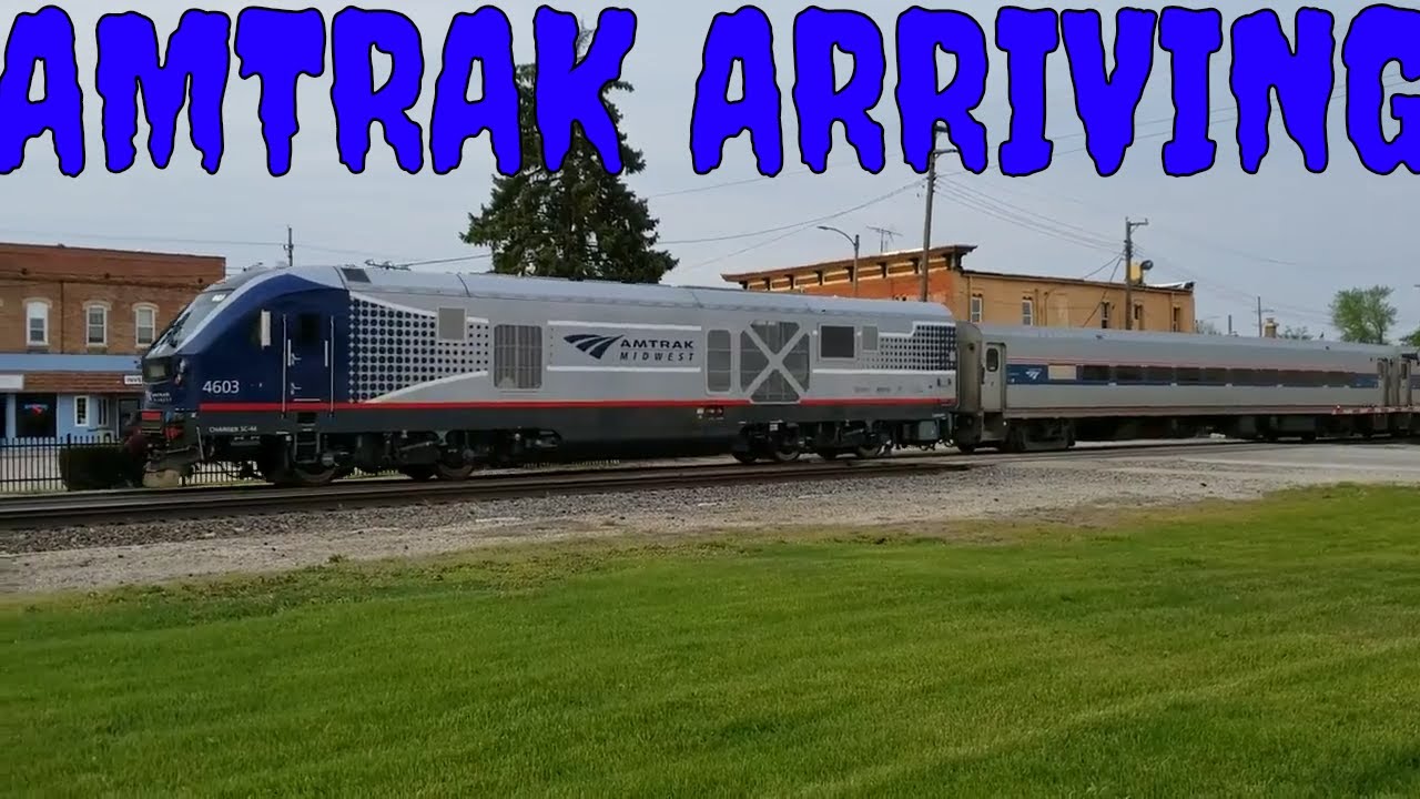 AMTRAK COMING IN TO PLANO
