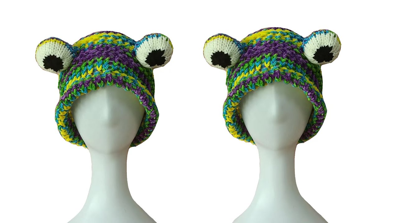 Alimelt New Loom Knitted Big-Eyed Froggy with its packed yarn inside