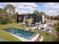 Villa contemporaine dexception avec piscine sur les hauteurs  espaces atypiques