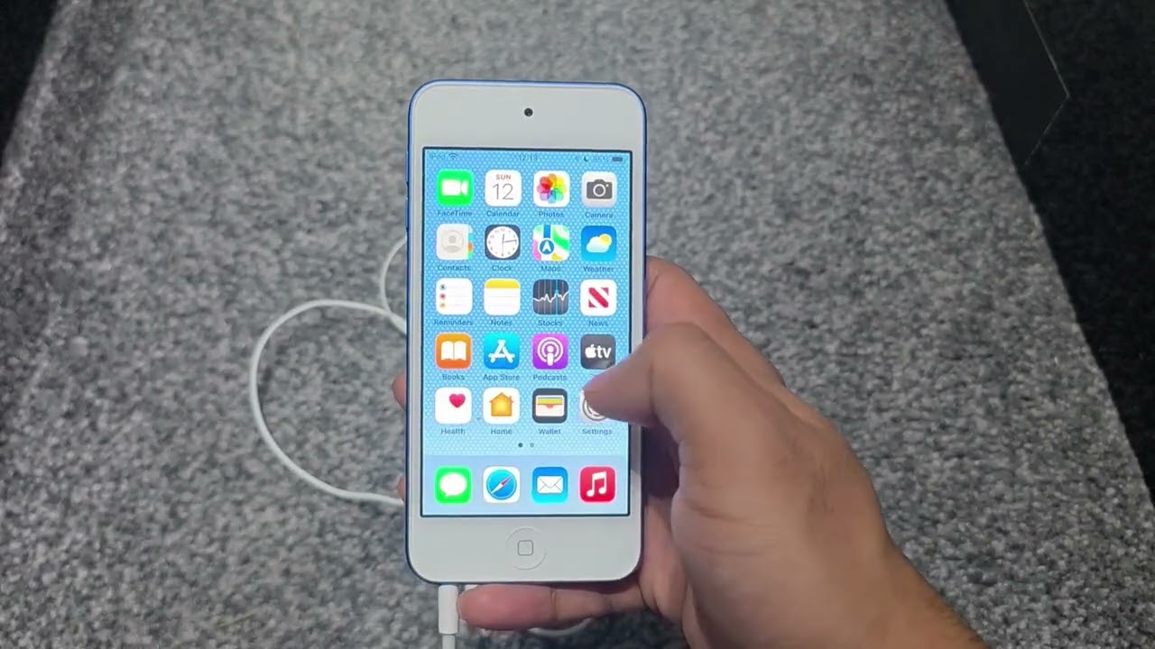 iPod Touch 7th Generation Review in 2025 #ipodtouch #appleipod #7thgen 