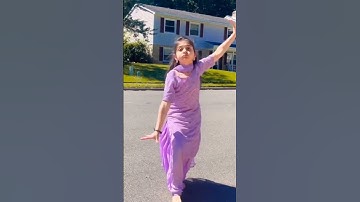 Thumbnail of Chuni meri rang de lalariya ❤ Bhangra#trending #youtubeshorts #shortsvideo #shorts