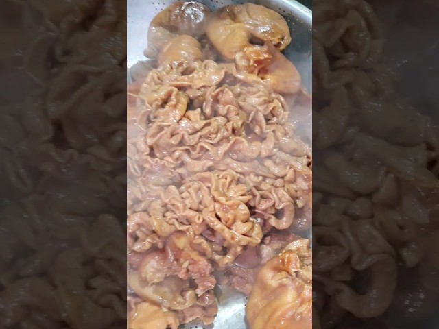 Simple recipe, braised pork intestines #khornpark88 #food l#foodie #shortvideo #short class=