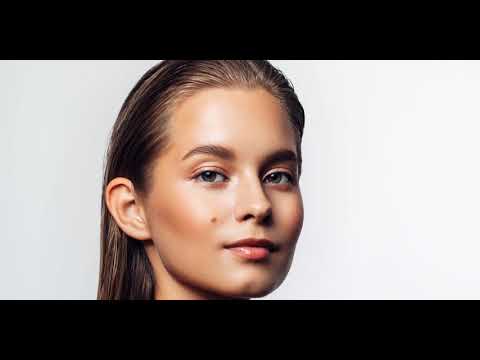 Microneedling vs. Chemický peeling: Jasný průvodce omlazením pleti