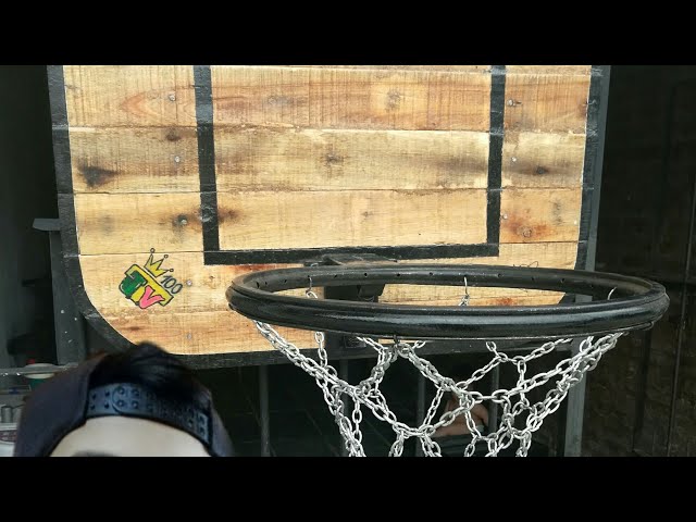 Cómo hacer una canasta de baloncesto para colocar en el patio - Bricomanía  