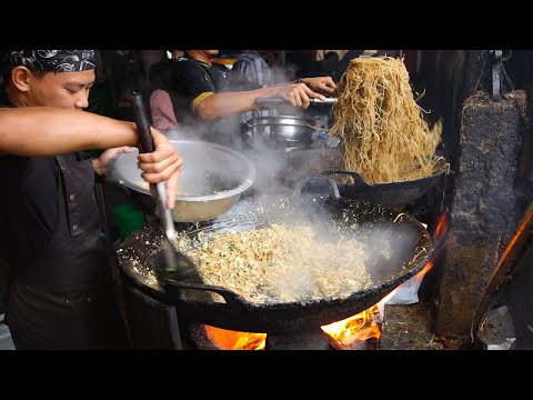 Nudelmeister! Die ultimativen Nudeln-Kochkünste in Indonesien