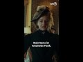 So einfach schaltest du deine Mitbewerberinnen aus | Oktoberfest 1900 #shorts