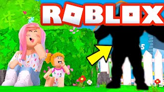 Goldie & Titi Games are Escaping The Gorilla! in Roblox