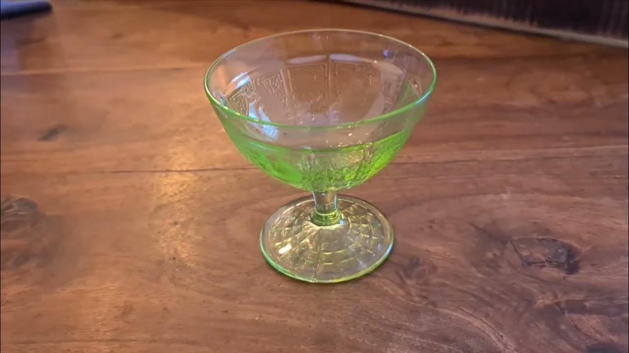 Geiger Counter vs Uranium Glass YouTube