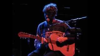 Video thumbnail of "Gruff Rhys - Gathering Moss (Live @ Shepherd's Bush Empire, London, 20/10/15)"