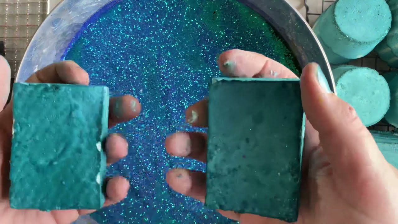 Gym Chalk Glittery Water Crumbles Paste Gym Chalk Balls ASMR