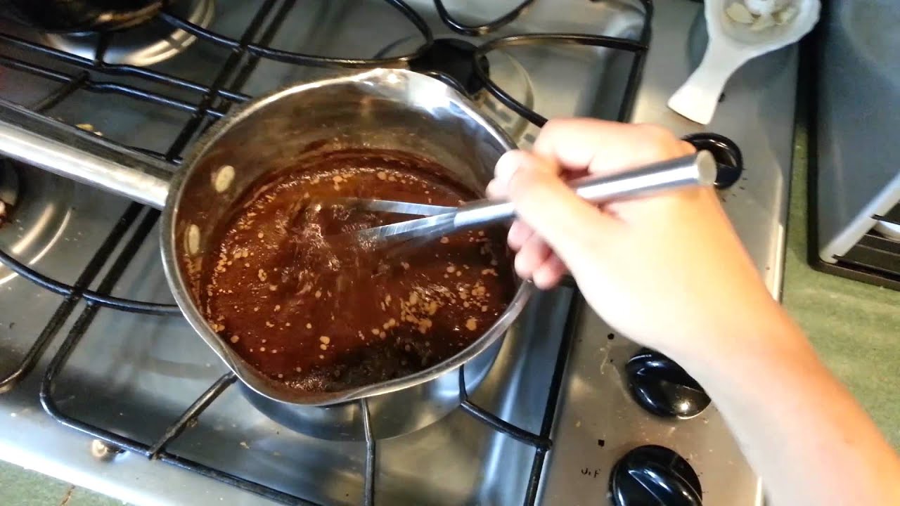 4 Ingredient Homemade Chocolate Syrup in Minutes!