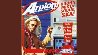 Video thumbnail of "Arpioni - Figlia unica (feat. Begona Bang Matu) (Figlio unico)"