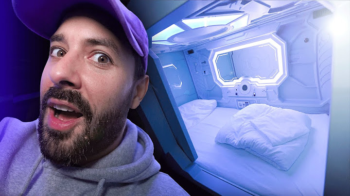 je teste un hôtel du futur (hotel capsule)