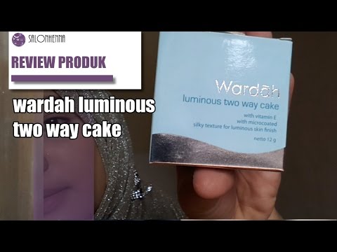 REVIEW WARDAH LIGHTENING TWO WAY CAKE | Sofia Sofi. 